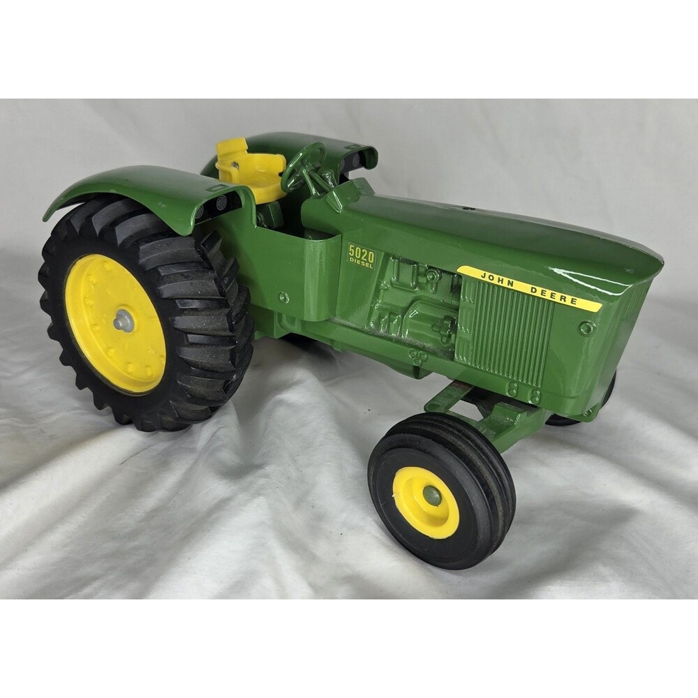 1980s ERTL John Deere 5020 Diecast 1/16 Scale Farm Toy Tractor #555